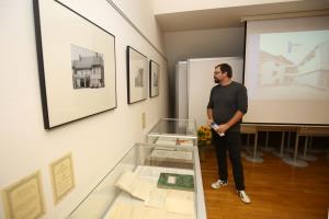 OTVORITEV RAZSTAVE OB 140 LETNICI CERKNIŠKE NARODNE ČITALNICE 09 FOTO LJUBO VUKELIČ